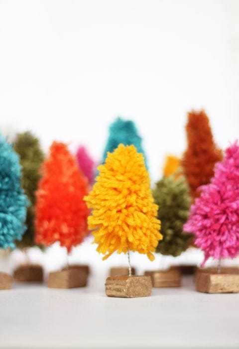 decoracion navidad manualidad diy arboles pompones