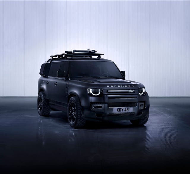 2024 Land Rover Defender 130 Outbound Is a Lengthy Five-Seater