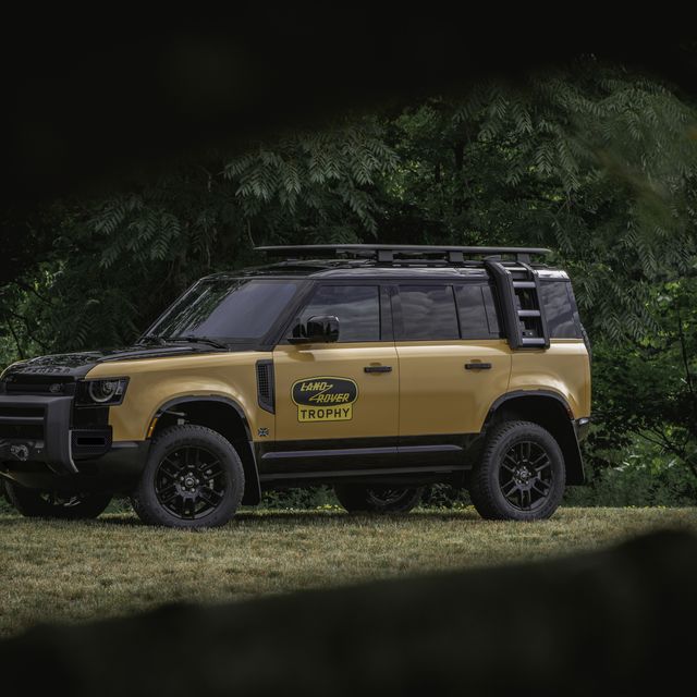 2022 Land Rover Defender V8: Gloriously Excessive