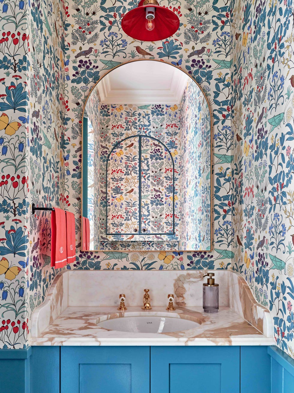 clare gaskin wallpaper bathroom