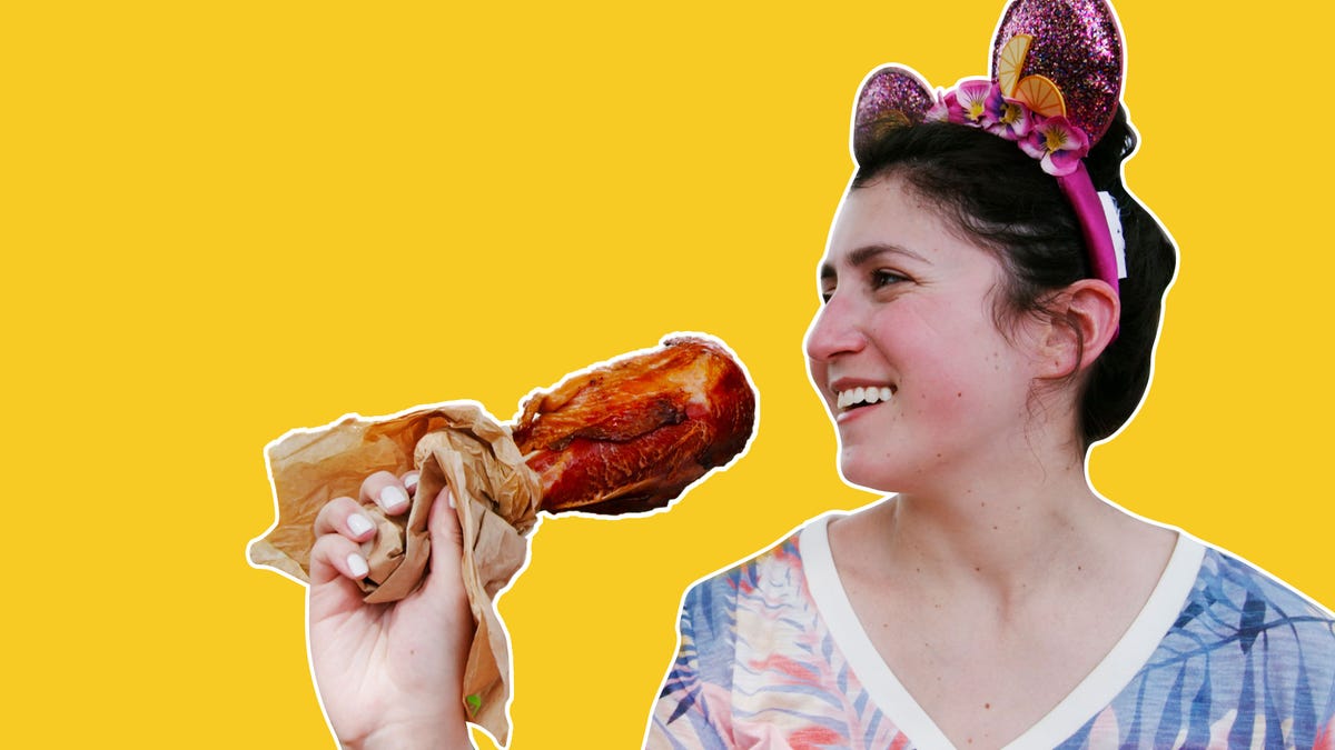 preview for Watch 1 Food Editor Complete The Epcot Eating Challenge