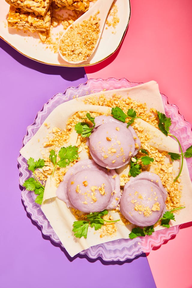 taiwanese peanut cilantro ice cream roll