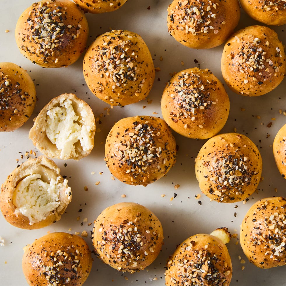 mini bagel bites stuffed with cream cheese and topped with everything seasoning