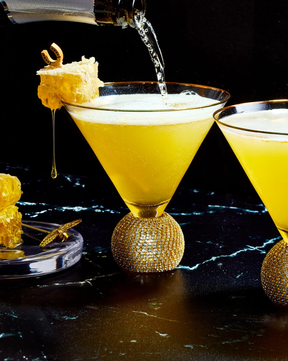 a blend of honey, tequila, peach nectar, and lemon juice makes this cocktail the perfect balance of sweet and tangy, while the prosecco keeps it light