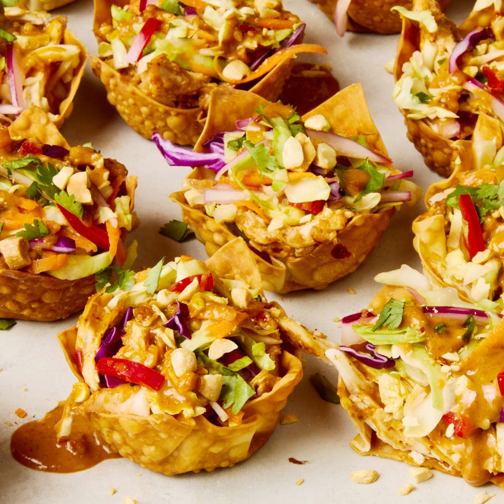 Best Peanut Chicken Wonton Cups Recipe - How To Make Chicken Wonton Cups