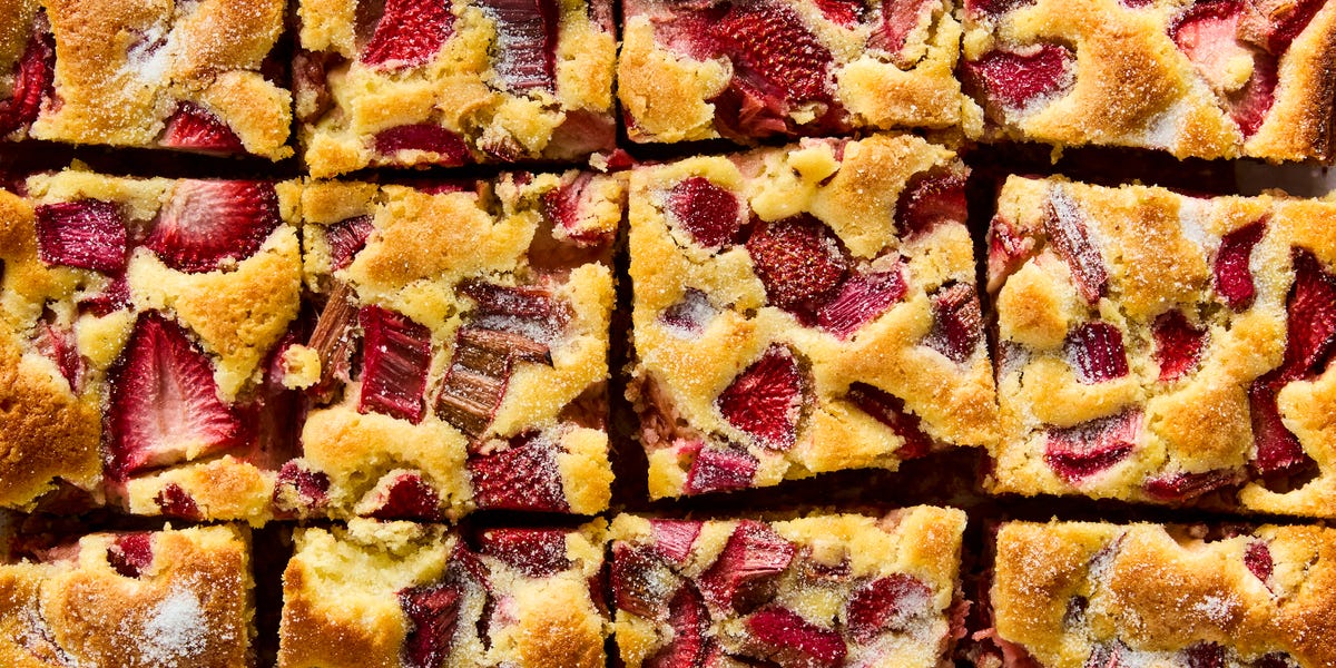 preview for Strawberry-Rhubarb Breakfast Cake Will Make Everyone Spring Out Of Bed