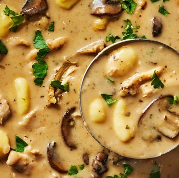creamy, marsala spiked soup packed with pan fried chicken, sauteed mushrooms, and pillowy gnocchi