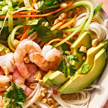 summer roll bowl with rice noodles, shrimp, avocado, and peanuts