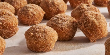 apple cider donut muffins