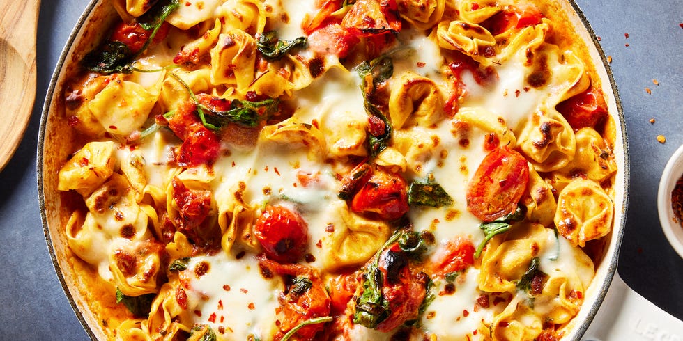 savory pancetta paired with sun dried tomatoes, garlic, and oregano, then simmered with heavy cream and finished with grated parmesan and fresh spinach