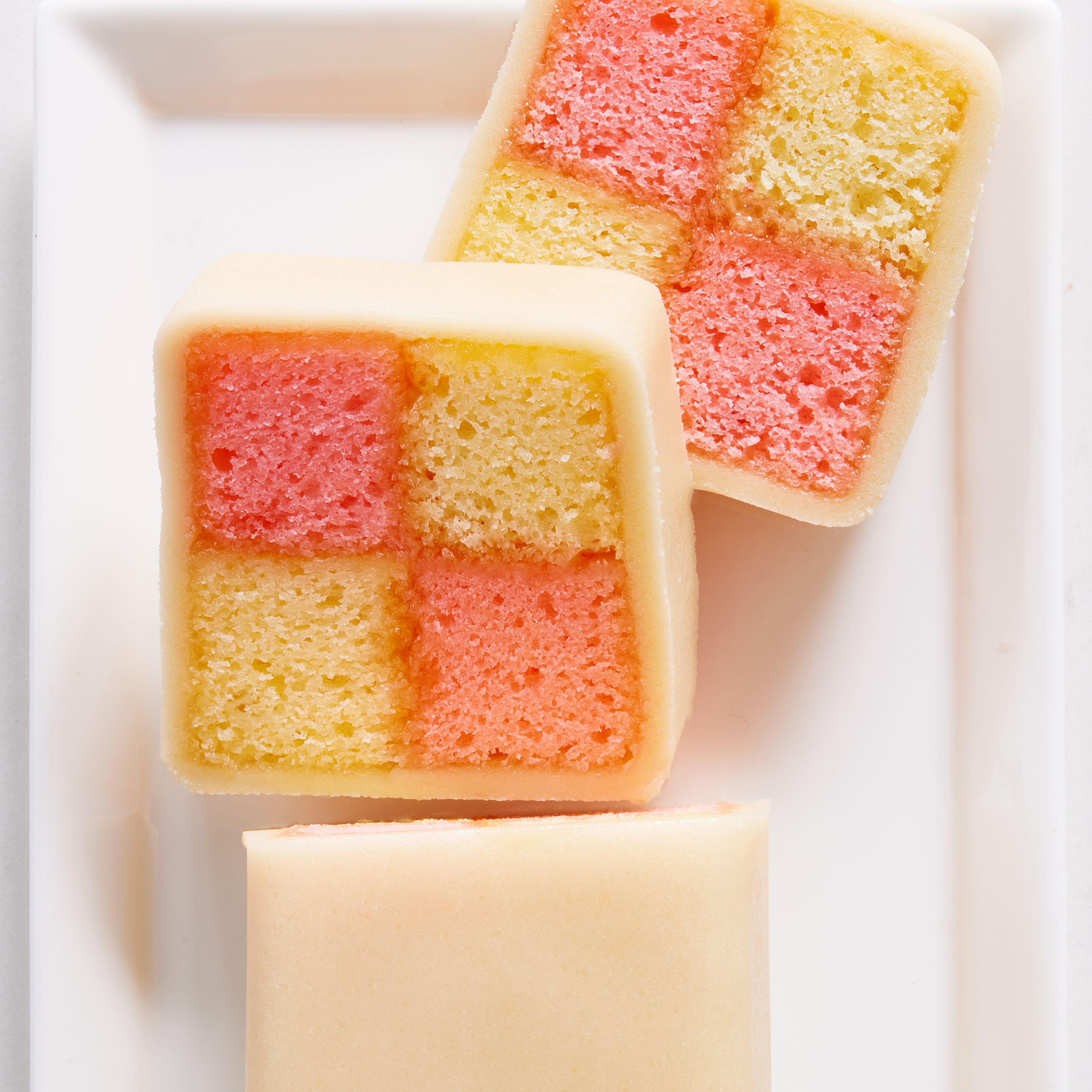 Traditional Battenberg — What the Fruitcake?!