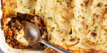 ground beef cooked with aromatics and red wine, then combined with corn and peas and covered with a blanket of velvety, rich mashed potatoes, then topped with parmesan and broiled until golden brown