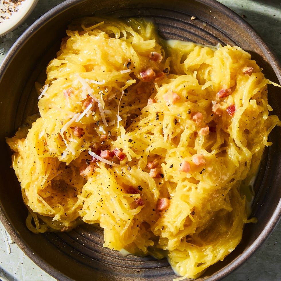 spaghetti squash carbonara in a bowl