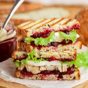 pilgrim turkey cranberry and lettuce sandwich