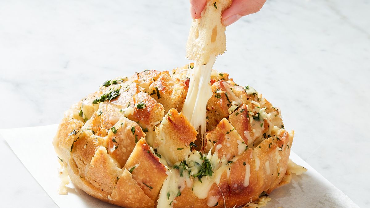 preview for Make A Cheesy Garlic Bread Your Friends Will Fight Over