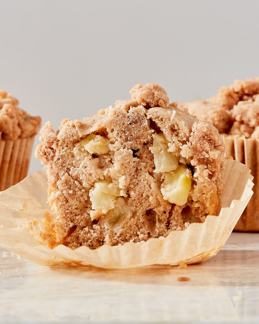 apple cinnamon muffins