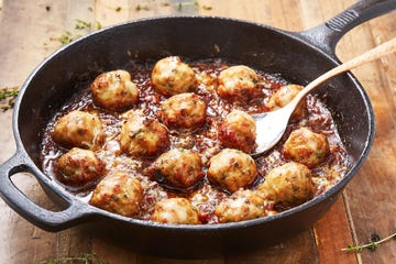 albóndigas en la sartén
