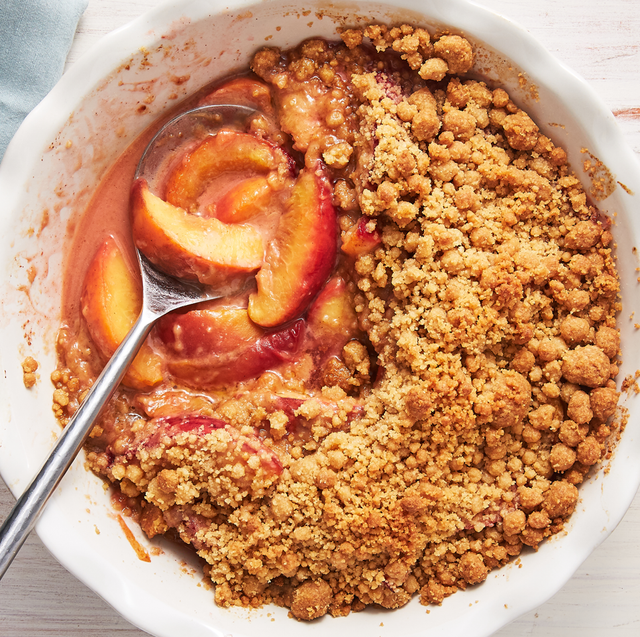 peach crumble