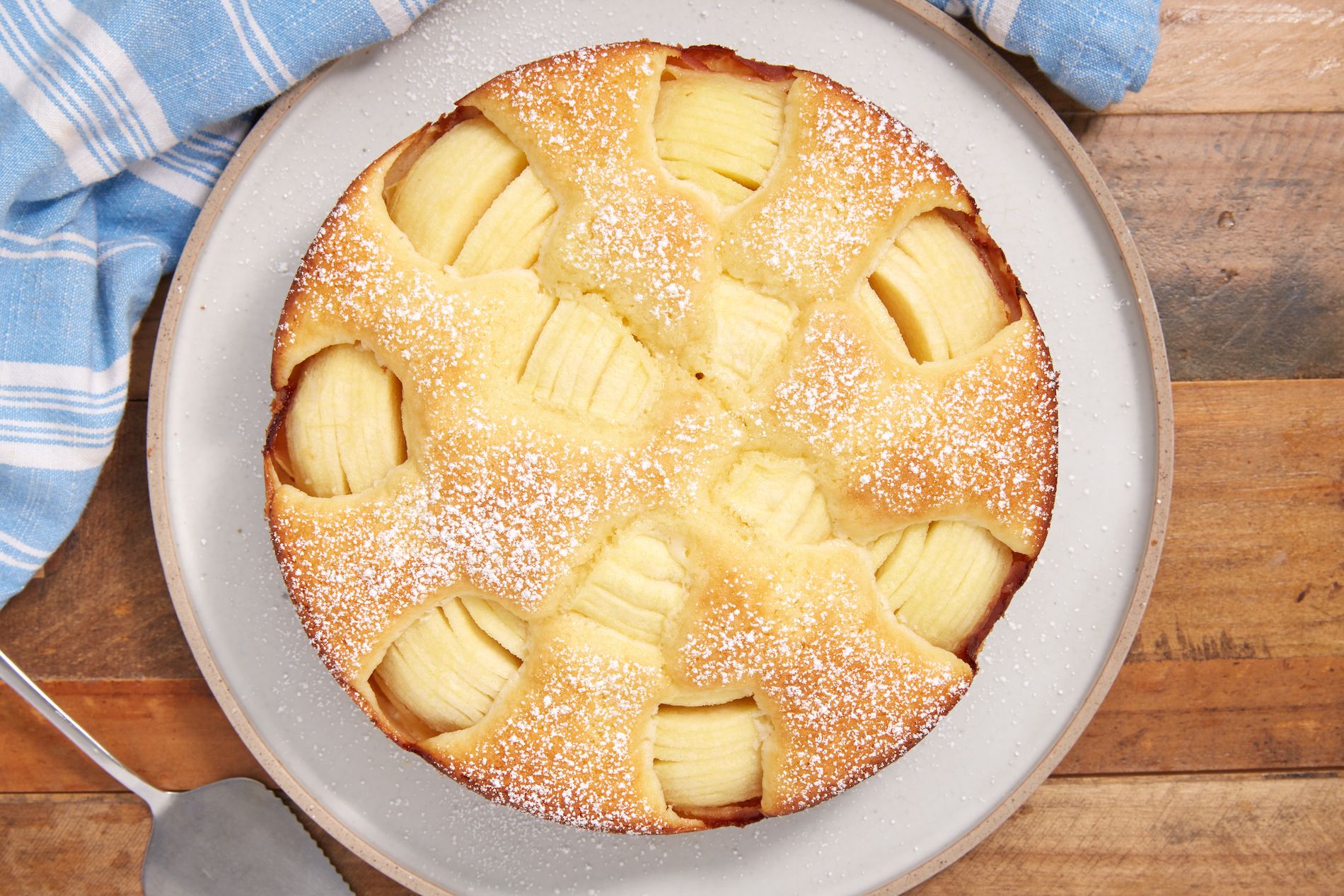 apple cake with marzipan – bake affairs