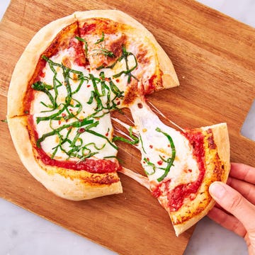 air fryer pizza   delishcom