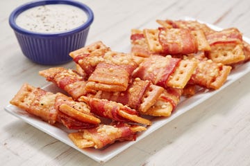 bacon parm crackers
