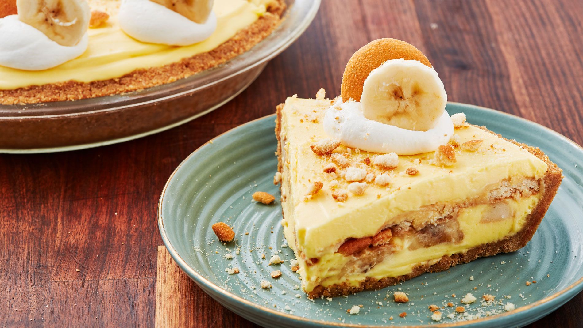 Best Banana Pudding Cheesecake Recipe - How to Make Banana Pudding  Cheesecake