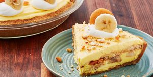 banana pudding cheesecake, delish