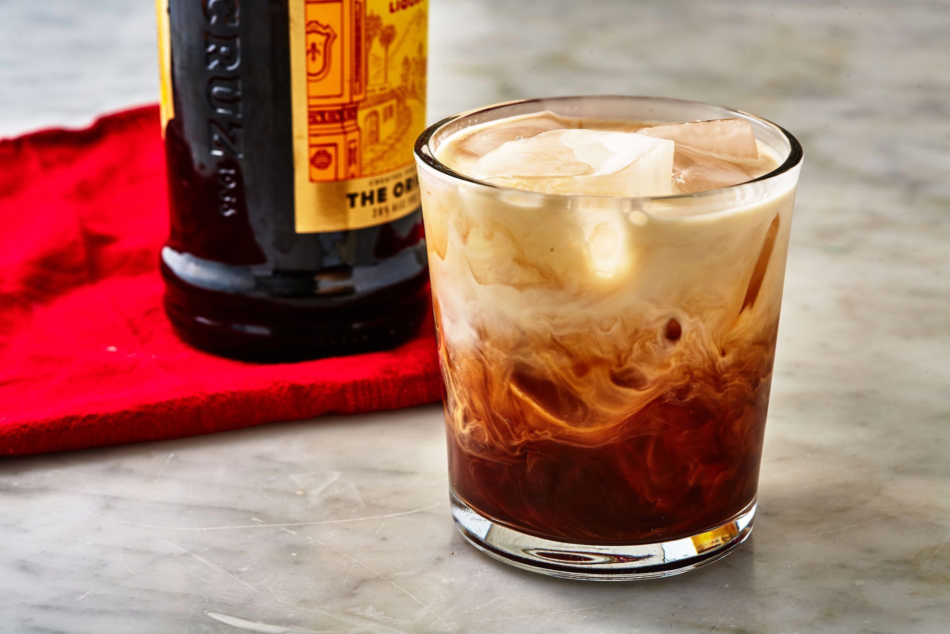 Best White Russian Recipe - How to Make White Russians
