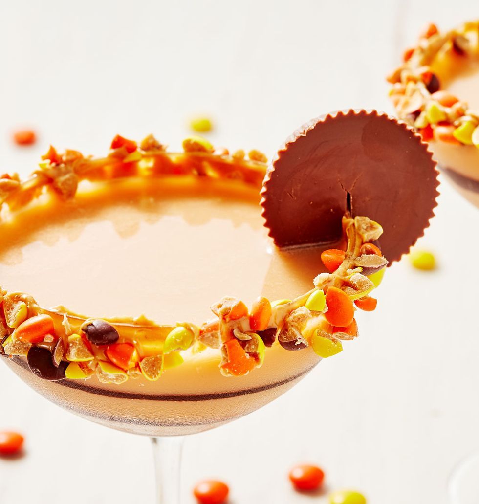 preview for Reese's Lovers, Prepare to FREAK OUT Over This Cocktail