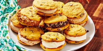 Pumpkin Chocolate Chip Ice Cream Sandwich - Delish.com
