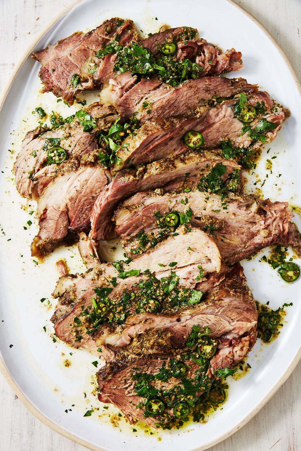 https://hips.hearstapps.com/hmg-prod/images/delish-191015-slow-cooked-pork-shoulder-0364-portrait-pf-1572470102.jpg?crop=1xw:1xh;center,top&resize=980:*