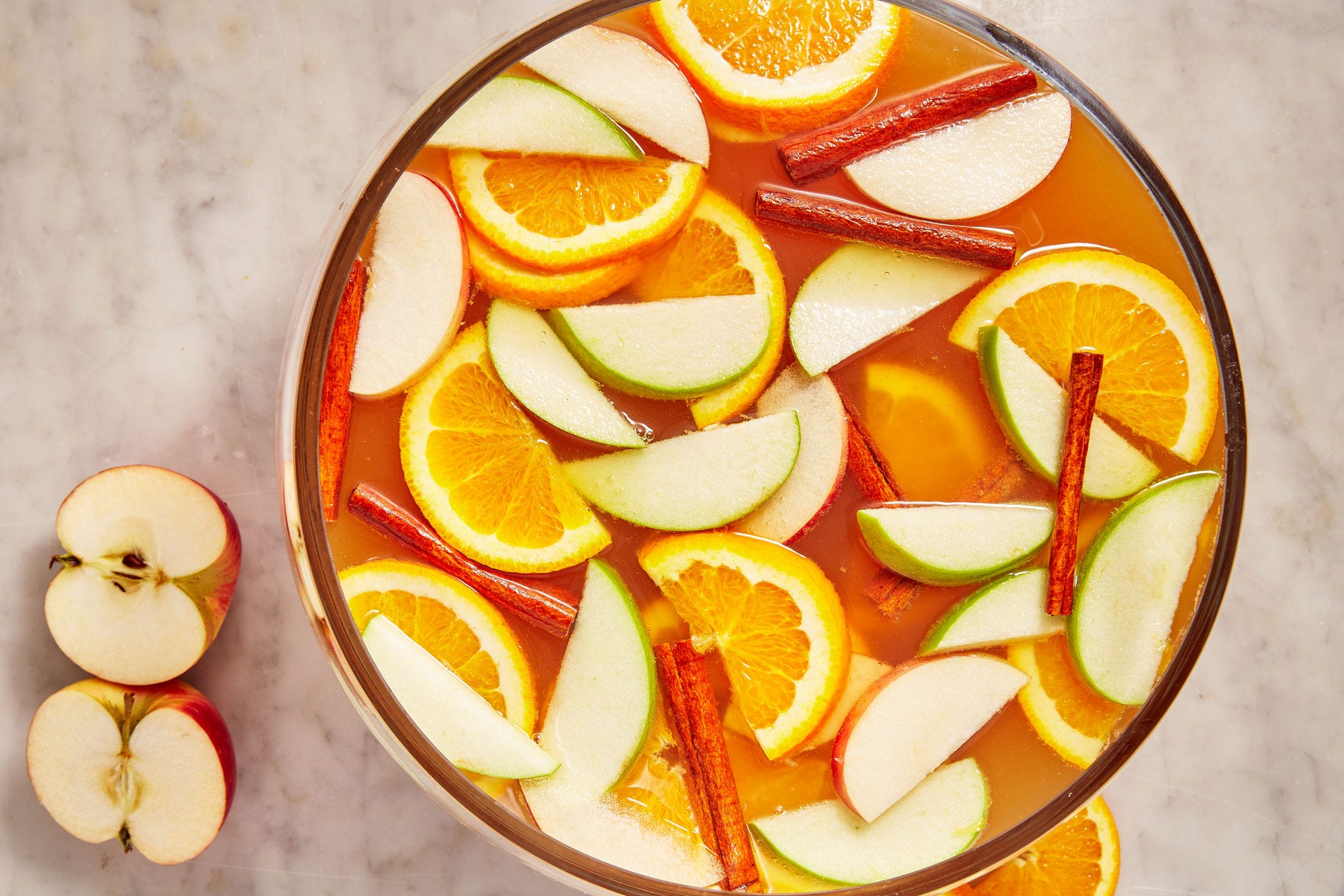 You Can't Celebrate Thanksgiving Without A Bowl Of Harvest Punch