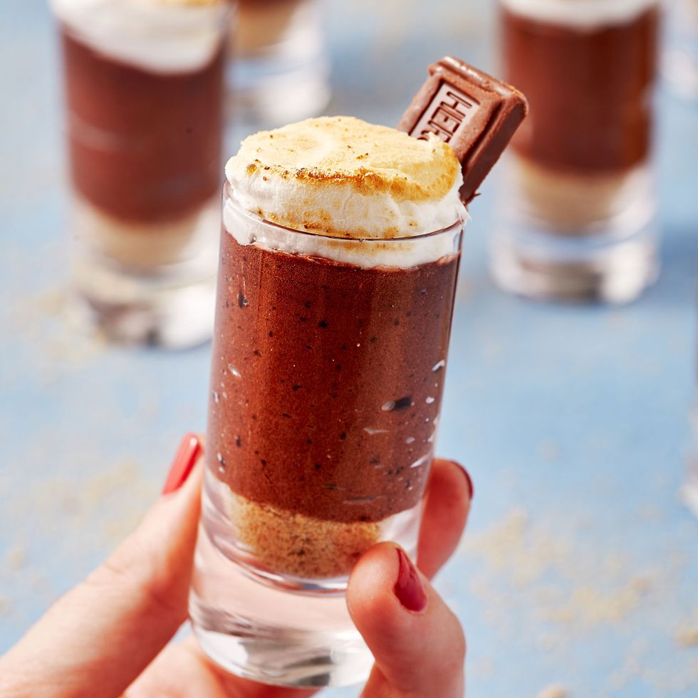 s'mores pudding shots