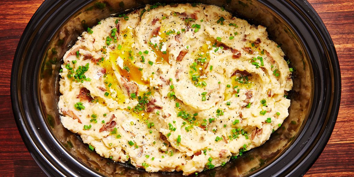 Slow-Cooker Garlicky Mashed Potatoes Are Here To Save Thanksgiving
