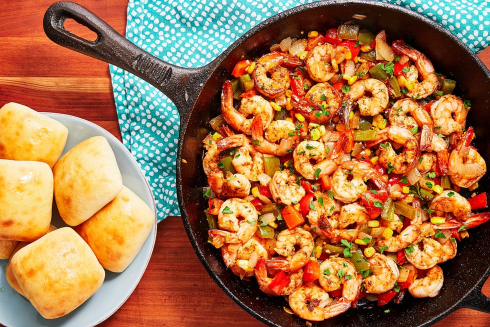 Cajun Shrimp Skillet - Lean Bellas Kitchen