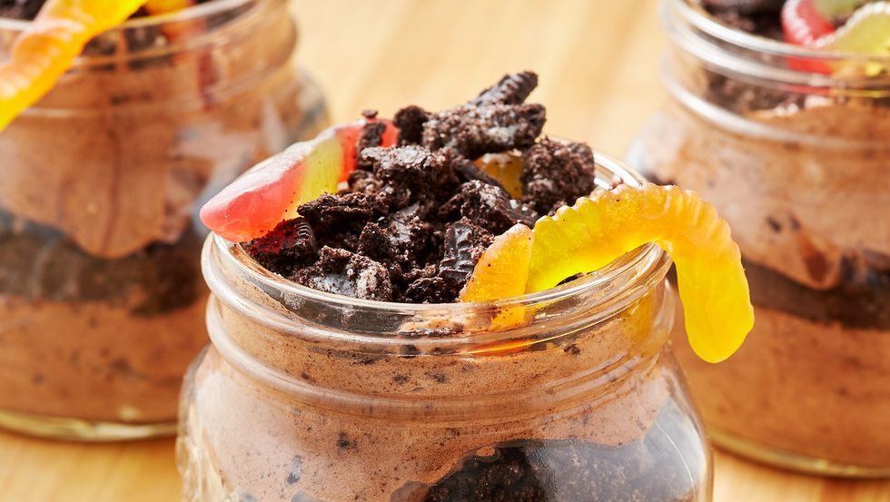 preview for This Oreo Dirt Pudding Is The Only Dessert You'll Ever Need