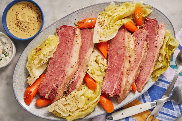 Best Keto Corned Beef Recipe - How To Make Keto Corned Beef