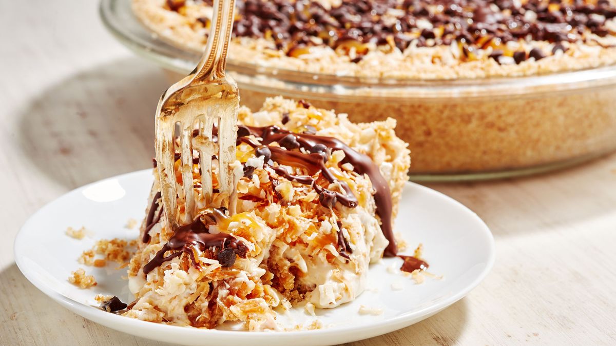 preview for This Frozen Pie Is A Samoa Lover's Dream