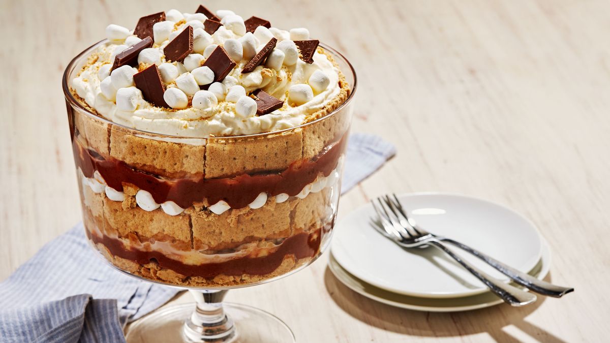 Best S'mores Banana Pudding Recipe - How to Make S'mores Banana Pudding
