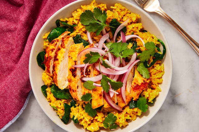 curried chicken and garlic golden rice