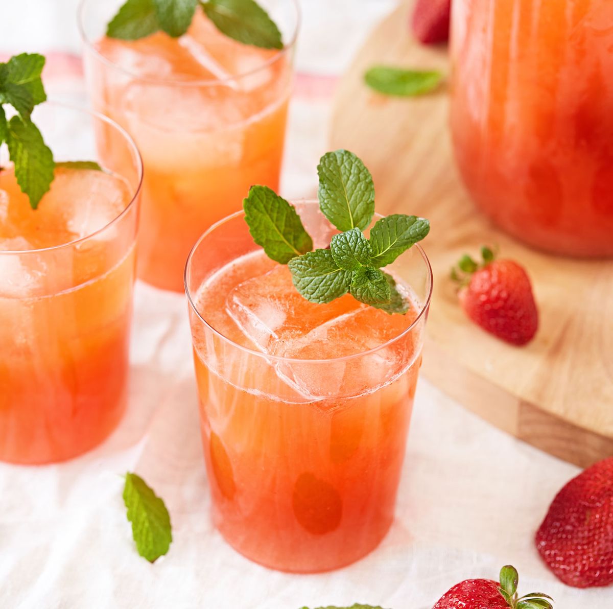 Strawberry Lemonade Recipe • Salt & Lavender