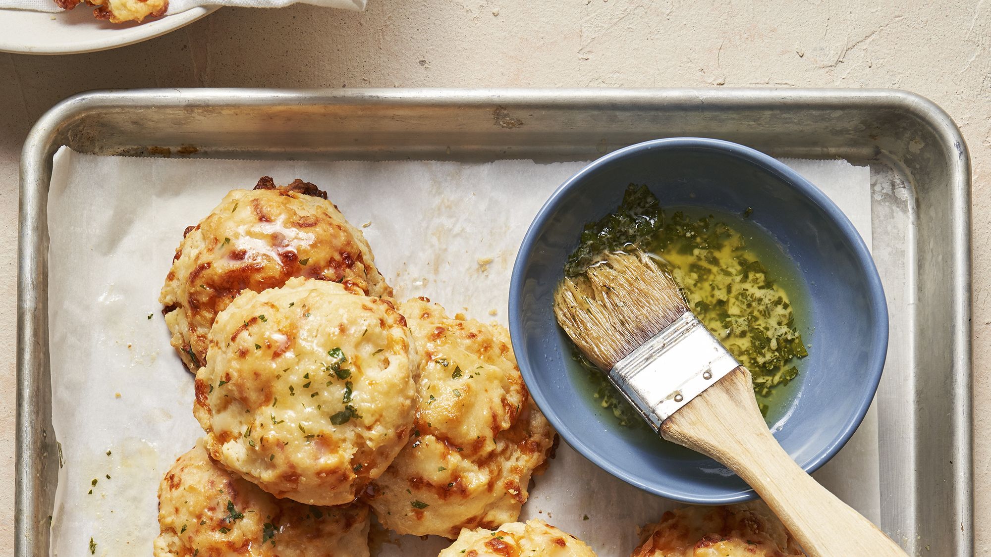 Red Lobster Cheddar Bay Biscuits (But Better)