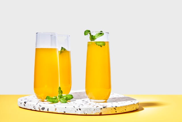 vanilla peach bellinis