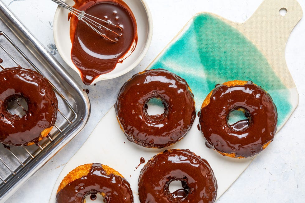 keto chocolate glazed donuts