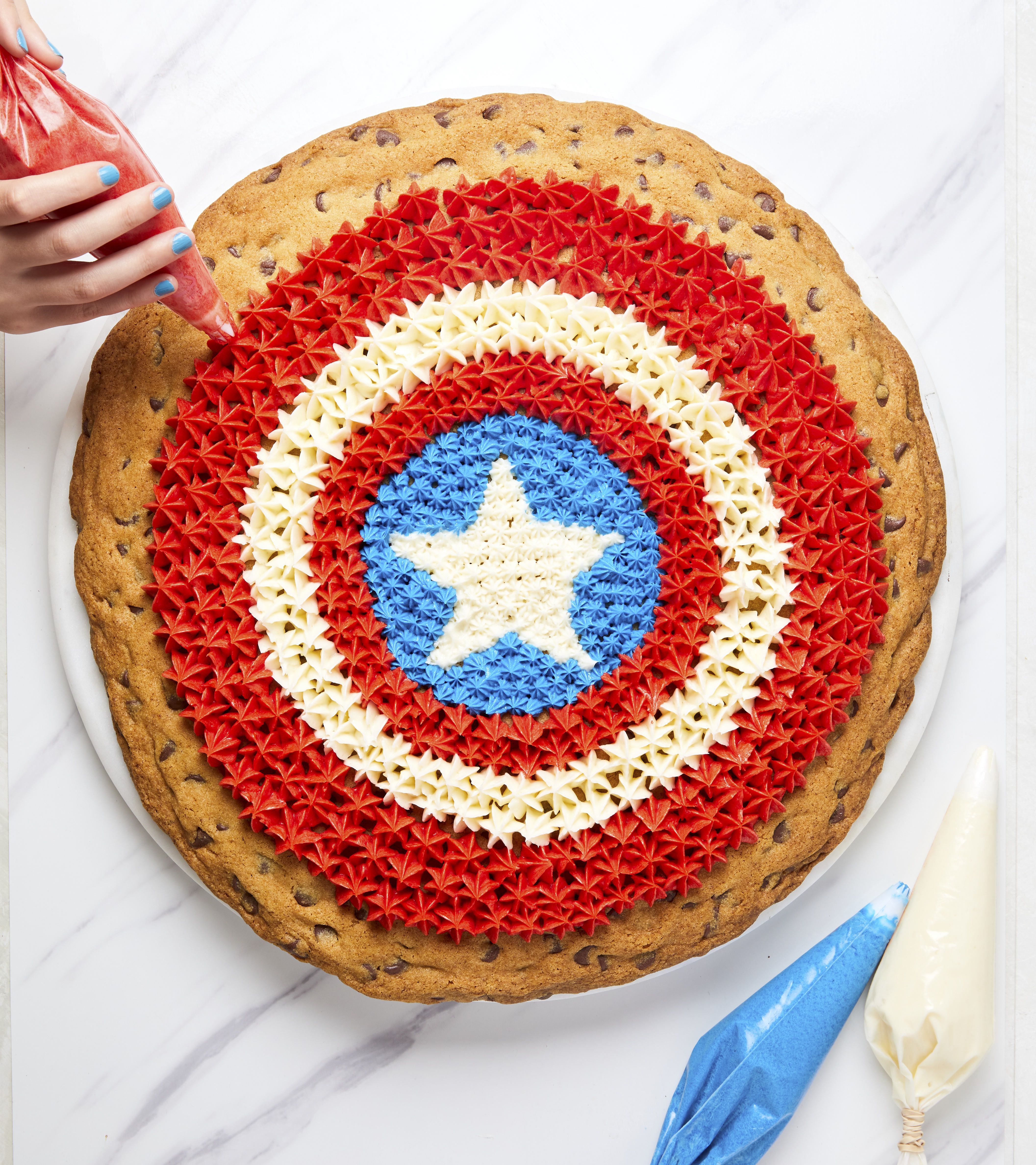 Captain America Red Cake | Cupcake Baby