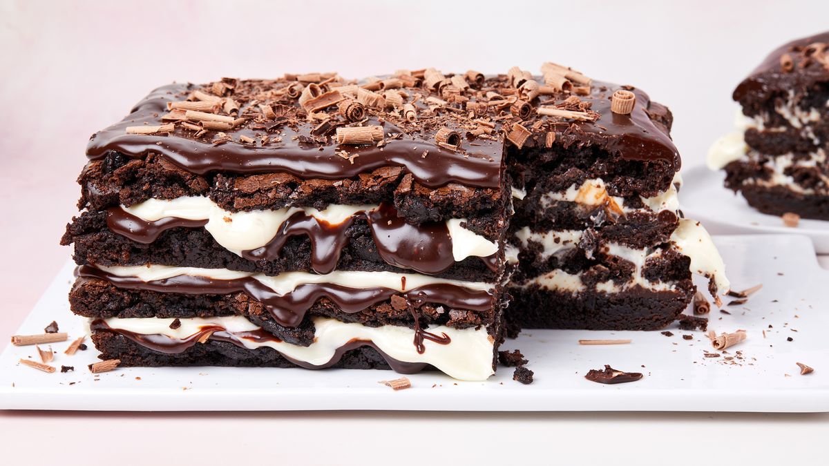 preview for Brownie Lasagna Is The Most Epic Dessert