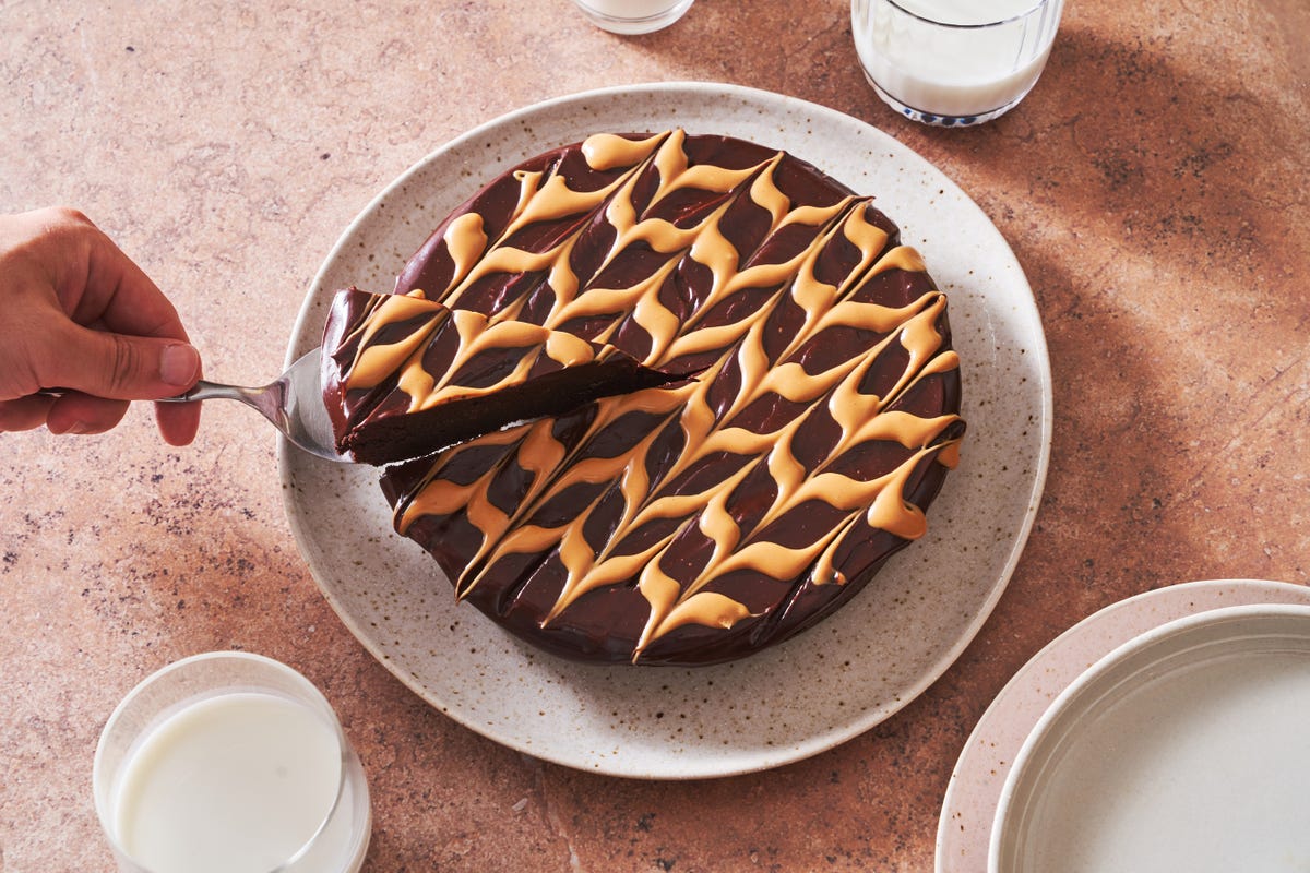 preview for Flourless Peanut Butter Chocolate Cake Was Made For Peanut Butter Lovers