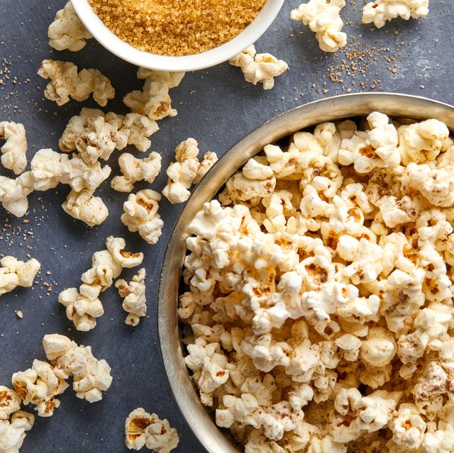 Popcorn Nut Treat Recipe: How to Make It
