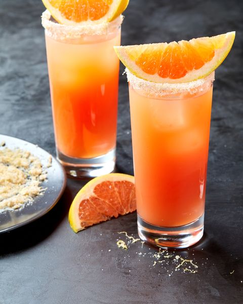 salty dog cocktail, grapefruit cocktail, gin drink, how to make salty dog cocktail