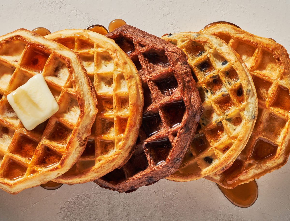 preview for Julia Tries All Of The Eggo Waffle and Pancake Flavors